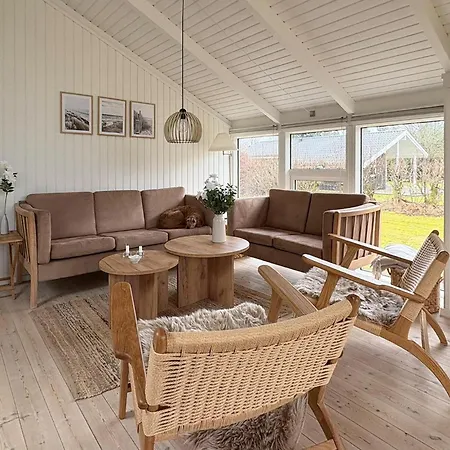 Ferienhaus Schönes Haus In Mit Wlan Hals